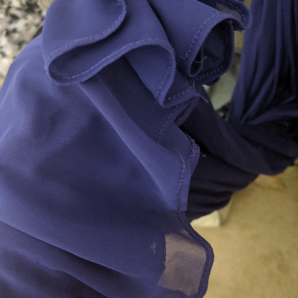 Dress - Picture 5 of 8
